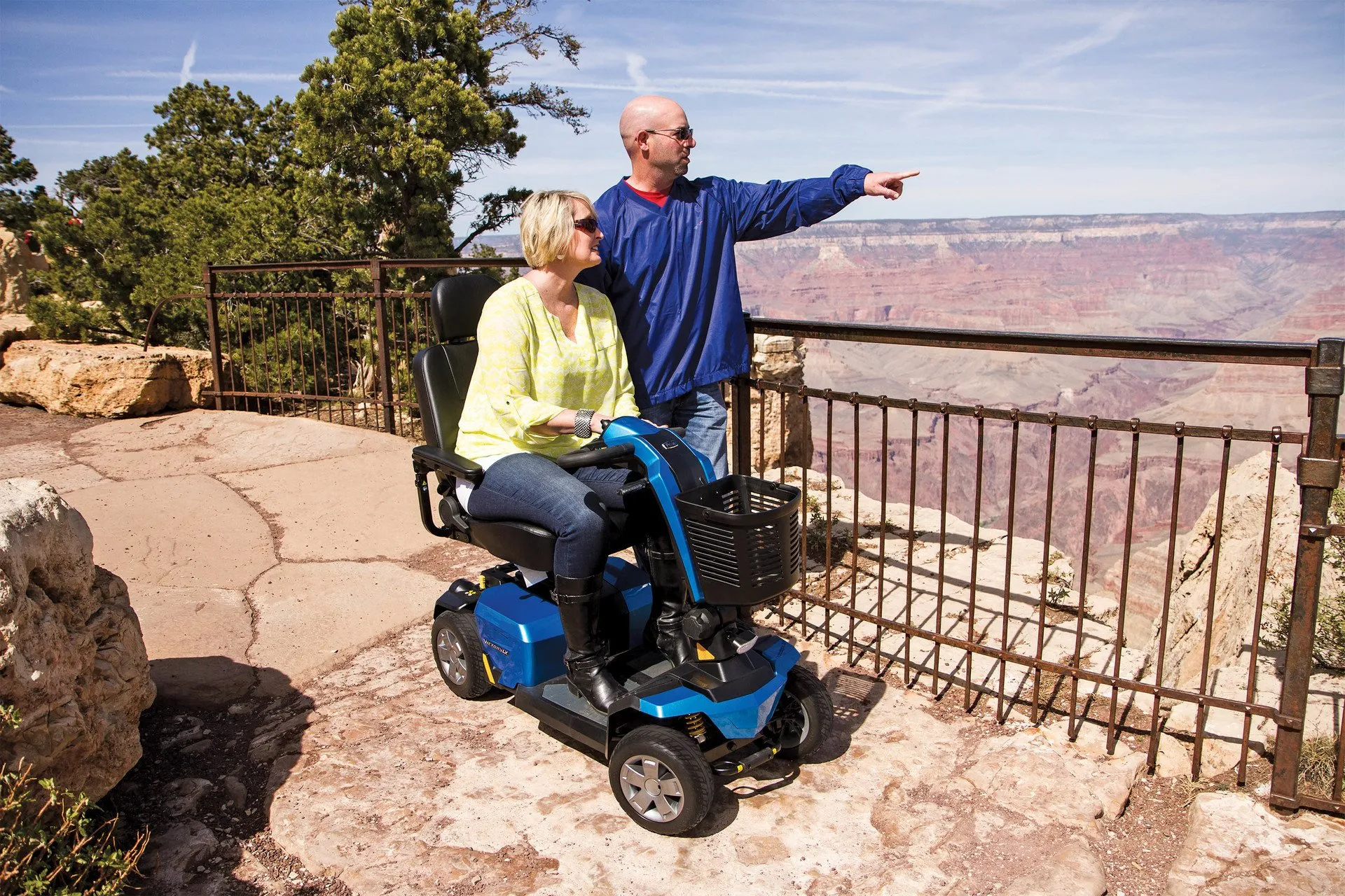 Mobility Scooters vs. Power Wheelchairs: Which One Actually Fits Your Needs?